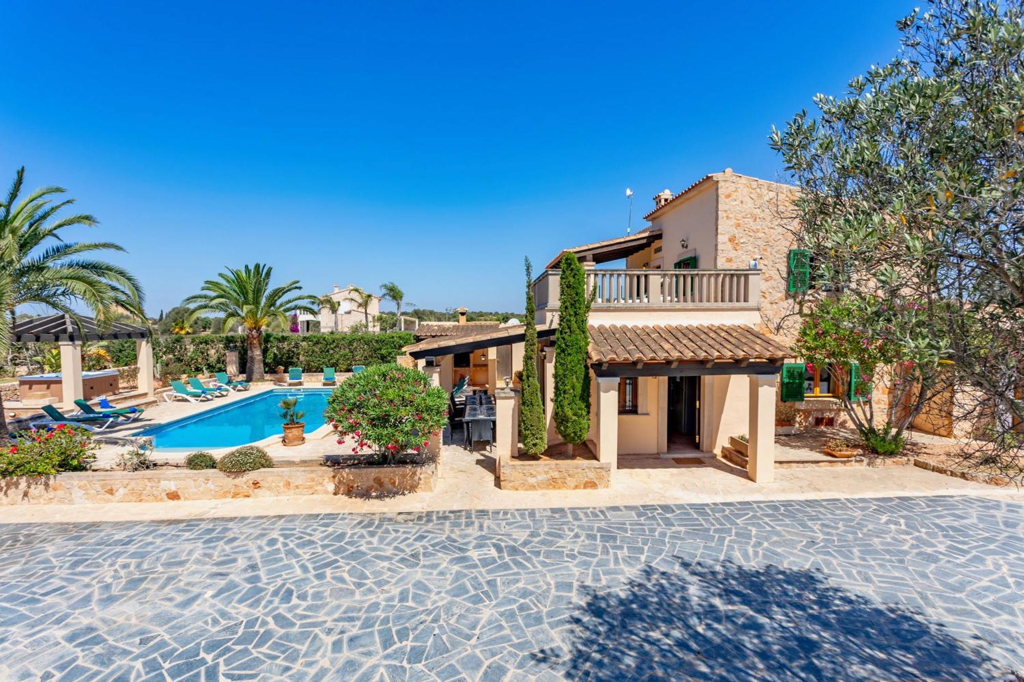 Talaia By Dracmallorca *